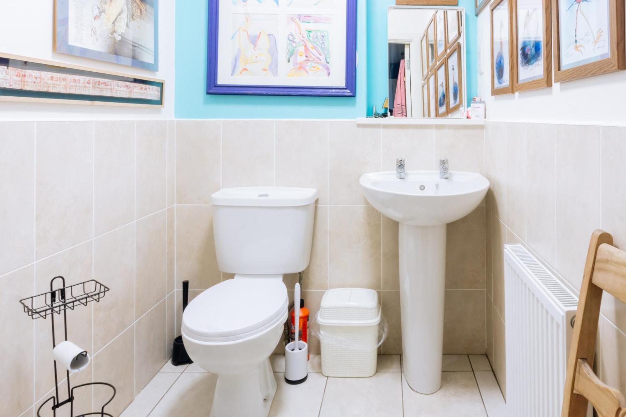 Stylish 3 Bedroom Apartment Near Hollyrood Park Edinburg Exteriör bild