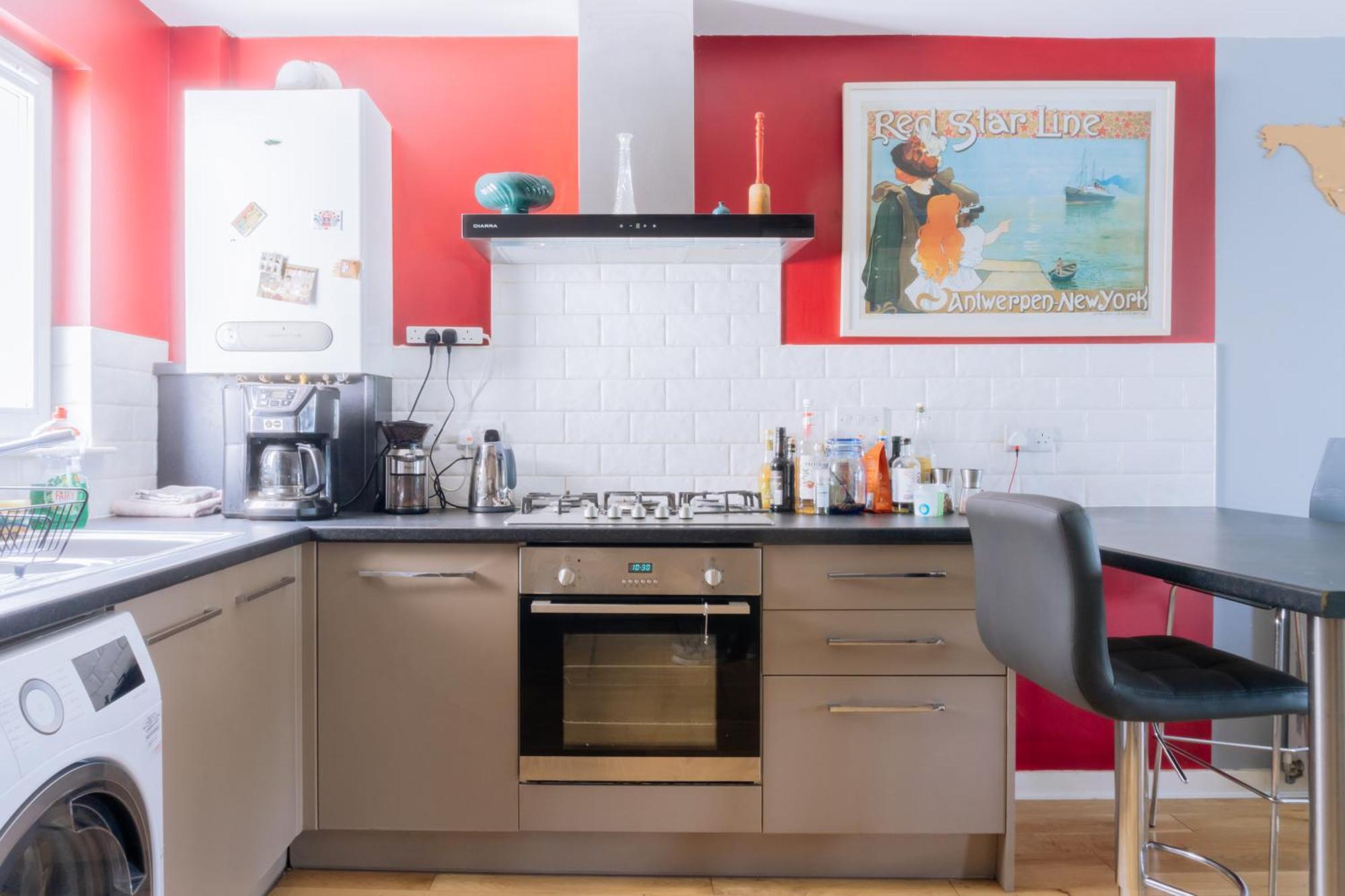 Stylish 3 Bedroom Apartment Near Hollyrood Park Edinburg Exteriör bild